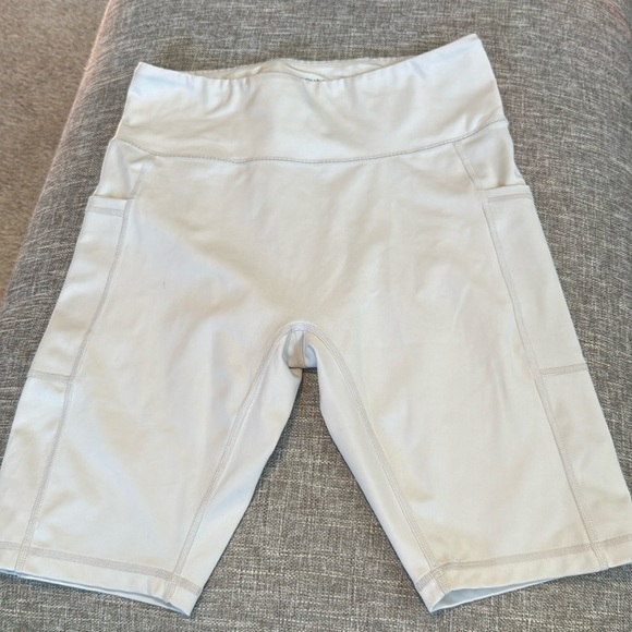 Tomboyx Spark 9” Bike Shorts Fog Gray Performance Active Running Recycled - Picture 1 of 7